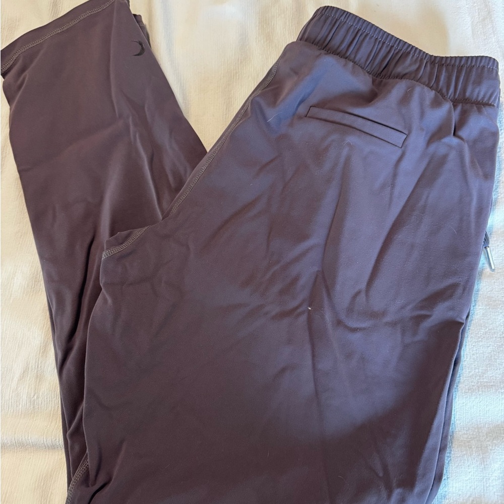 Zyia Jogger Pants - Picture 2 of 2